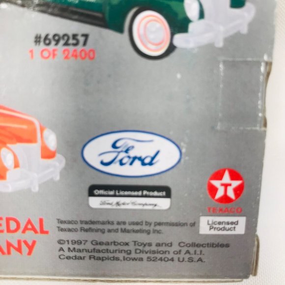 Gearbox Vintage Texaco Sky Chief 1940 Ford Deluxe Coupe Serial #000018 Pedal Car - Picture 7 of 10